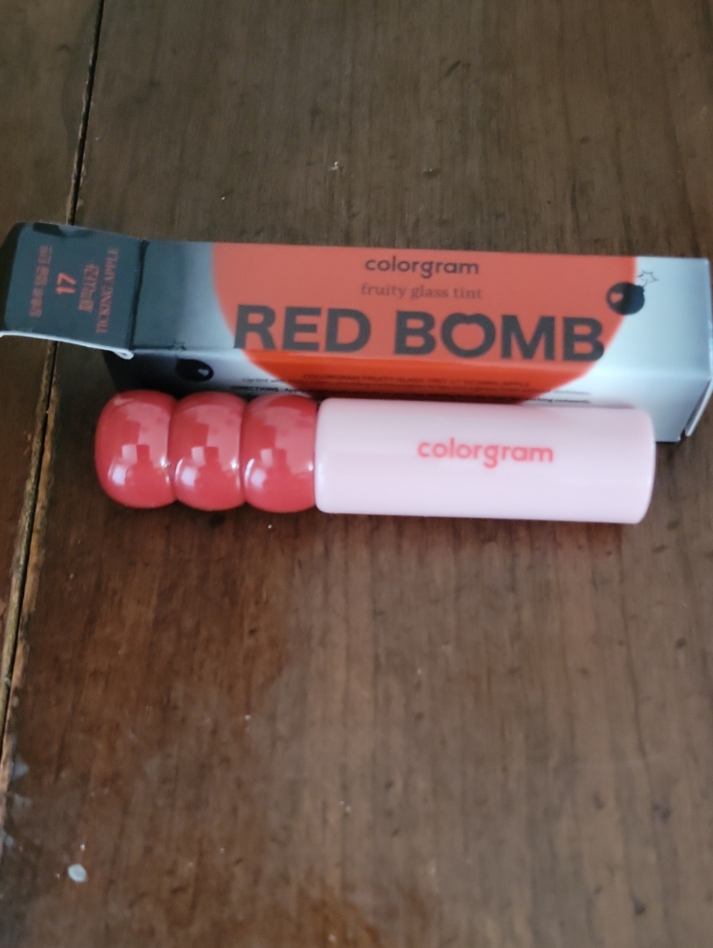 Colorgram red Bomb fruity glass tint ticking Apple